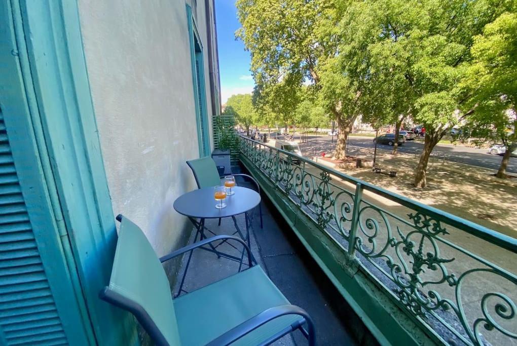 L'Historien - Avec Balcon Coeur De Nimes Apartment Exterior foto